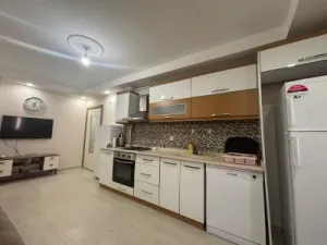 Edremit Hamidiye 1+1 Kiralık Daire - 2