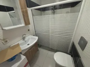 Edremit Hamidiye 1+1 Kiralık Daire - 24