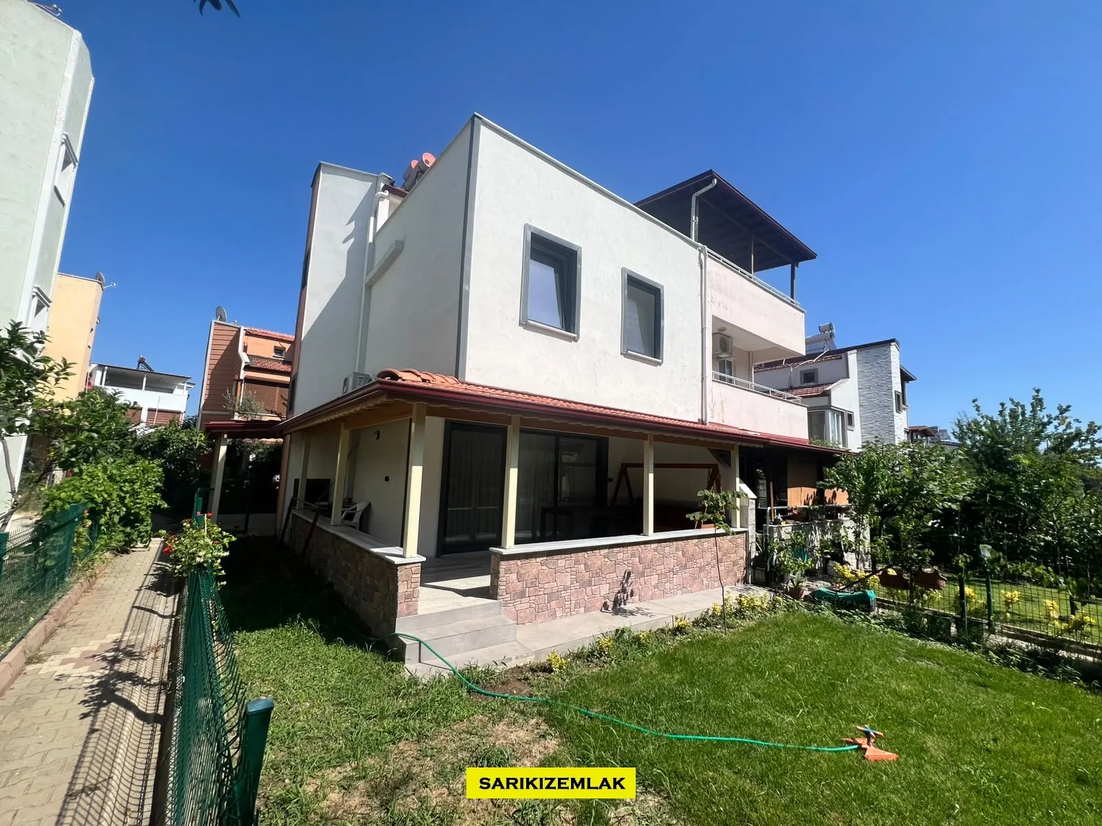 Edremit Tahtakuşlar 4+1 Satılık Villa