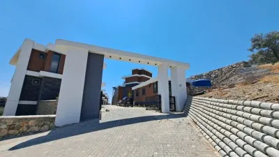 Edremit Güre 3+2 Satılık Villa - 2