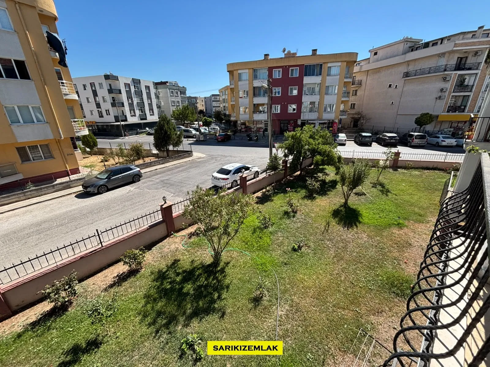 Merkez Esenler 3+1 For Rent Daire