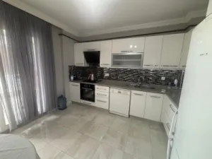 Edremit Hamidiye 3+1 For Rent Daire - 16
