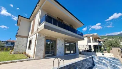 Edremit Güre 4+1 Satılık Villa - 4
