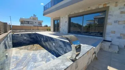 Edremit Güre 4+1 Satılık Villa - 6