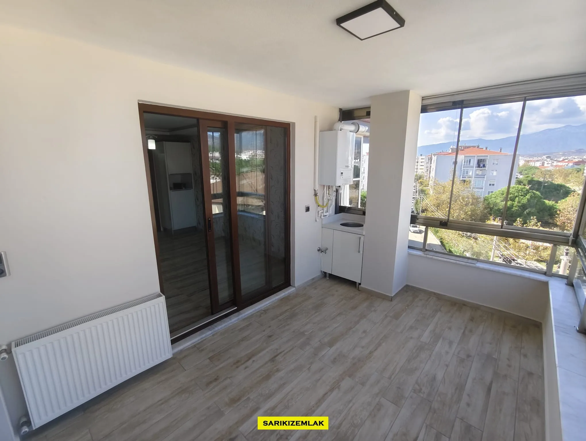 Edremit Cennetayağı 4+1 Kaufen Wohnung