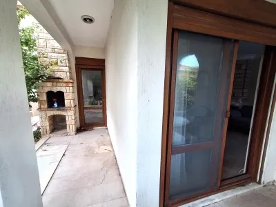 Edremit Avcılar 3+1 Kiralık Villa - 13